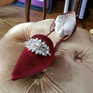 Jewel Badgley Mischka- Wine Flats